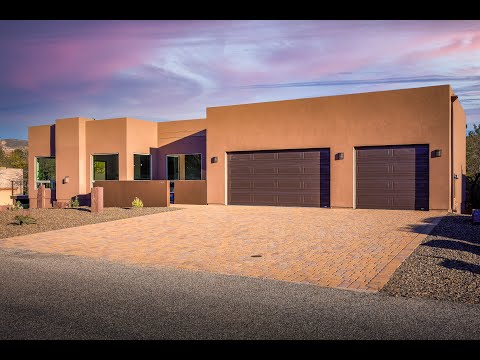 $1,650,000 Sedona new construction with views!