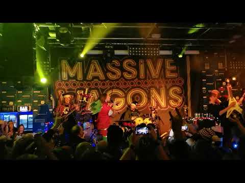 Massive Wagons - Back To The Stack (Live)