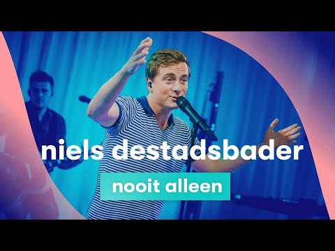 MNM LIVE: Niels Destadsbader - Nooit Alleen