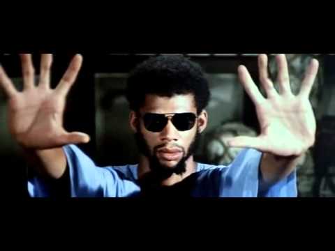 Bruce Lee - Game of Death fights and the yellow-and-black tracksuit