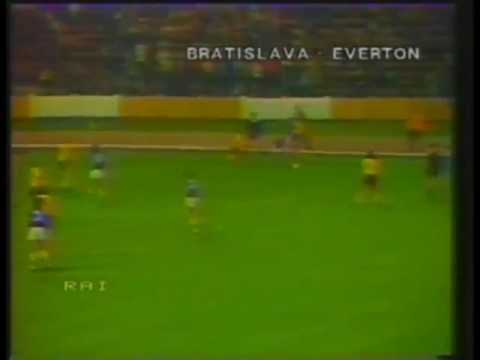 EVERTON 1984-85 SEASON - Inter Bratislava 0 Everton 1 - 24th October 1984