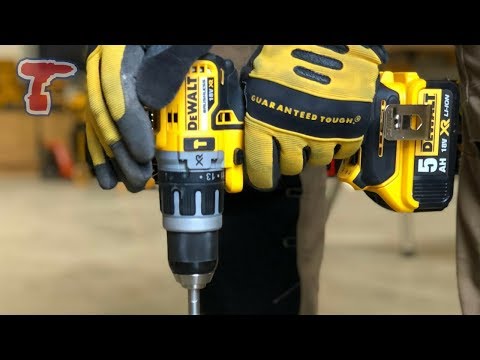 DeWalt Akumuliatorinis suktuvas gręžtuvas 18V DCD796NT be akumuliatoriaus ir kroviklio video