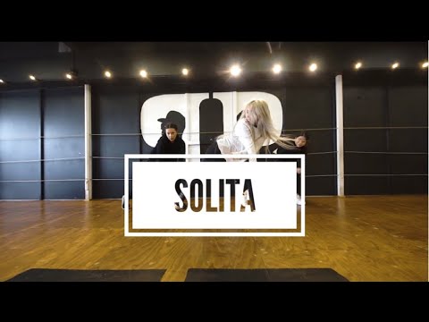 SOLITA- OZUNA, BAD BUNNY, WISIN, DJ LUIAN, MAMBO KINGZ, ALMIGHTY/ Coreografía Aline Osorio