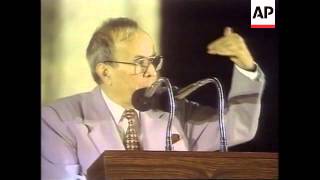 CUBA: CUBAN BOY TUG OF WAR LATEST