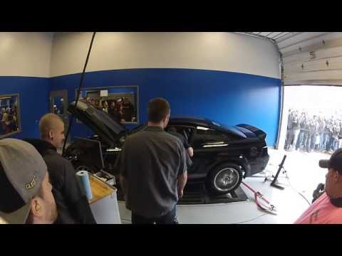 New Shelby GT500 Roasts Brakes on Dyno