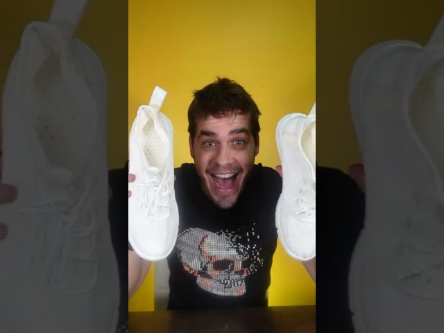 Vídeo relacionado con APTESOL 11 Modos LED Zapatillas, Zapatillas Altas con iluminación para Hombres y Mujeres, Zapatos con Luces Intermitentes Recargables por USB [Negro,43]