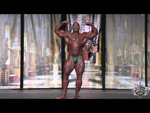 IFBB Pro Dexter Jackson Guest Posing: 2014 Iowa Pro Bikini and NPC Battle of Champions