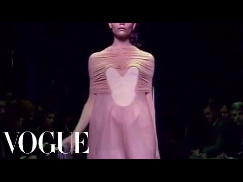 Fashion Show - Balenciaga: Spring 2009 Ready-to-Wear