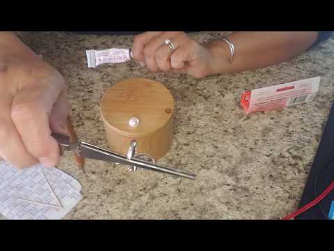 How to glue a pearl into your ring