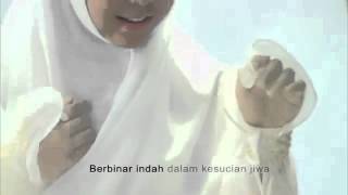 Download lagu Wanita syurga bidadari dunia  - Oki Setiana Dewi mp3