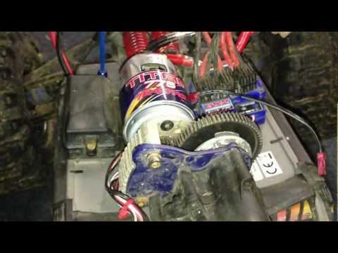 How To Replace and change out A traxxas Summit Motor