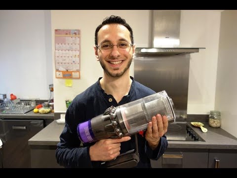 External Review Video i-jwdfDKDrc for Dyson V11 Cordless Bagless Stick Vacuum Cleaner Animal, Torque Drive, & Absolute
