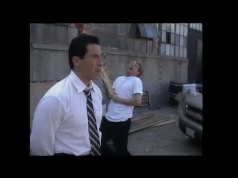 Cary Elwes behind the scenes for Saw