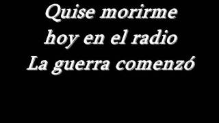 botas negras -radio kaos