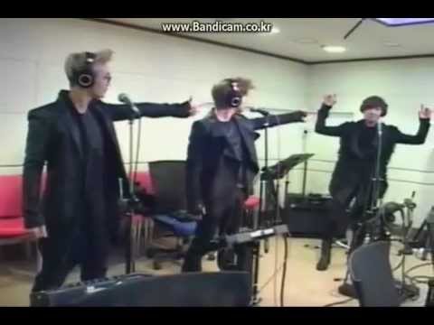 120126 MBLAQ @ Silly Radio MBLAQ_It's War _FUNNY Jonnie