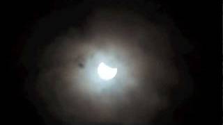 Lunar Eclipse Kaua&#39;i, December 10, 2011 + Isis Bonus Footage