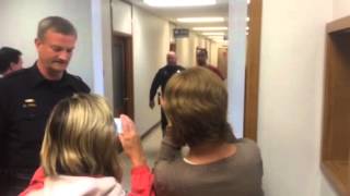 Murder suspect David Kalac walks into court