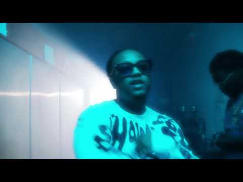 Friendzone (Feat. Seddy Hendrinx) [Official Video]