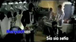 Download lagu Angkasa - Setia Itu Menyakitkan (original clip) mp3