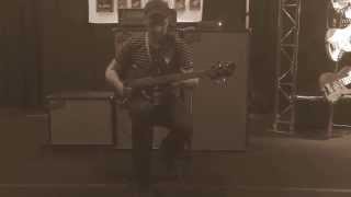 Video thumbnail for Wojtek Pilichowski presenting Mayones Custom Pi 3 Slap Machine - Bass Player Live! 2015 by MayonesTube