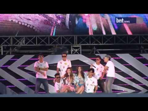 120818 Jessica & Krystal - California Gurls @ SMTOWN LIVE III in Seoul [bnt영상]