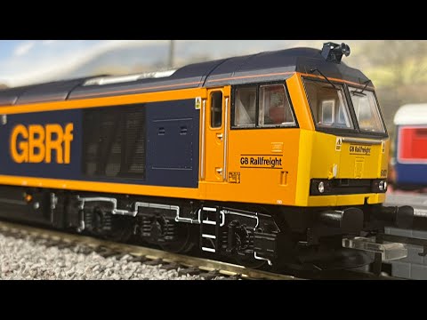 Accurascale Class 60021 GBRf | Hauling a Full Rake of GBRf HYA Wagons in OO Gauge!