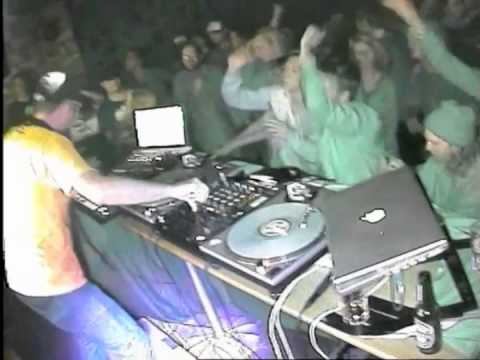 DJ Shiftee - Live @ Gefle Dub (Sweden)