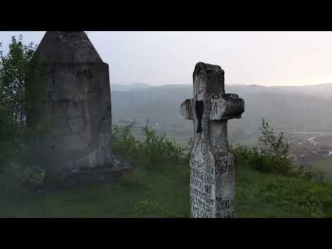 Monumentul ostașilor sovietici de pe calea ferata Deva Brad