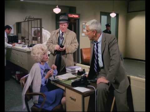 Die nackte Pistole - Verhörung