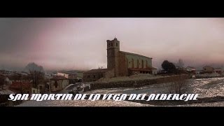 preview picture of video 'San Martín de la Vega del Alberche, Ávila. Día de Reyes 2014'