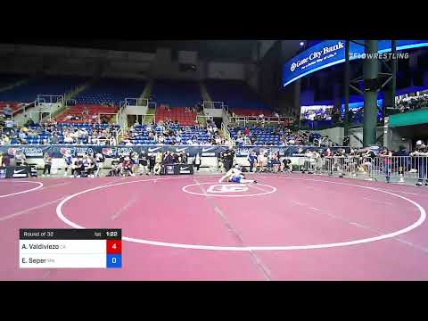 122 Lbs Round Of 32 - Alejandra Valdiviezo, California Vs Emma Seper, Minnesota Ab86