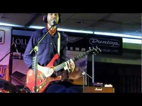 Paul Gilbert - Taking care of business - Jan 20th 2012 - Deke Dickerson Guitar Geek Festival 2012