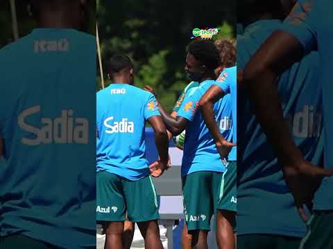 Aquela resenha de irmão mais velho e irmão mais novo! 😂🇧🇷 #shorts