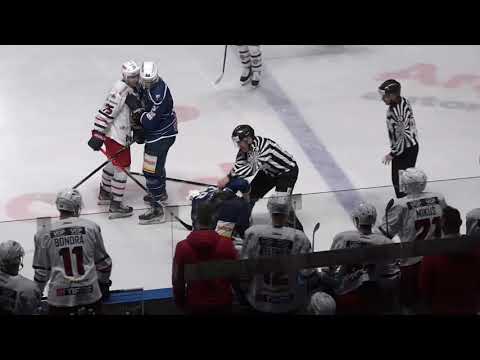 44.kolo bitka Adrián Holešinský - Peter Hraško (HK Nitra - HKM Zvolen)