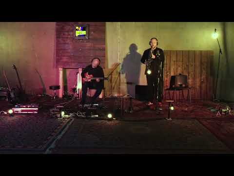 DIRK SERRIES & TRÖSTA : ISLAND ON THE MOON – LIVE AT THE LOODS