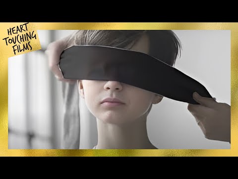 Blindfolded Kids Are Trying to Find Their Mothers 🥰👩‍👧‍👦 Heartwarming Social Experiment