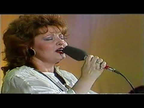 Vera Ivkovic ~ Pesno ne me ostavaj ~ Valandovo 1988