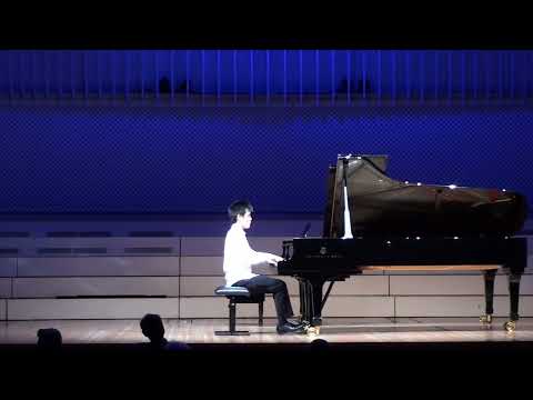 J.S. Bach - Toccata in C minor, BWV 911 performed by Gun Chaikittiwatana