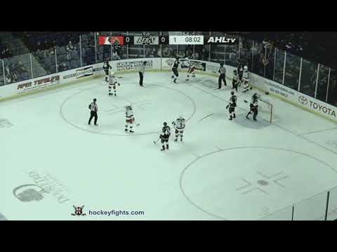 Givani Smith vs Chaz Reddekopp