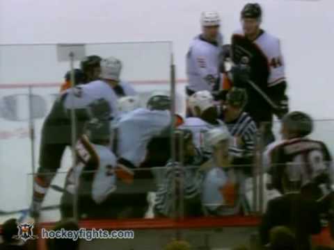 Brendan Witt vs Ben Eager