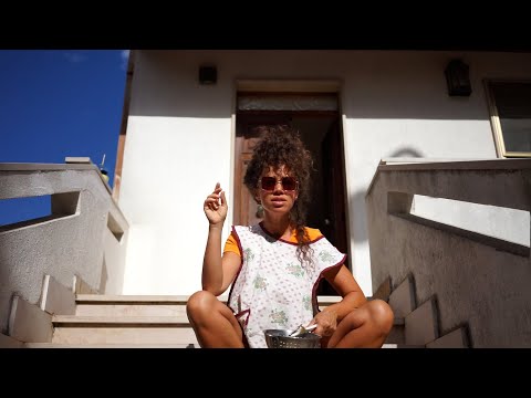 Jade MacRae - Rose Coloured Glasses - official visual