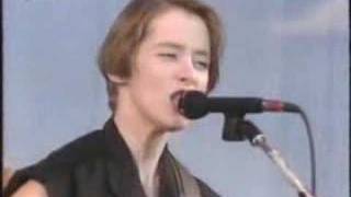 Suzanne Vega live in concert 1989 3/4