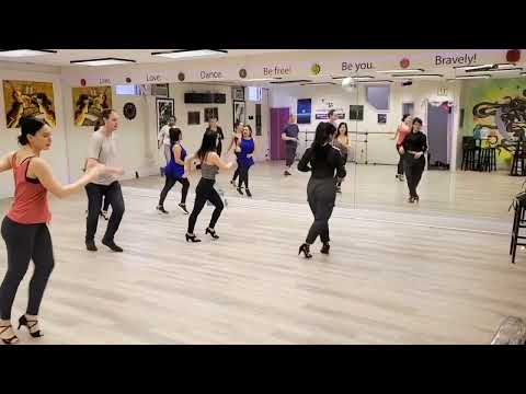 Salsa Caleña Footwork-Colombian Style Salsa Open Level at Free Spirit Dance