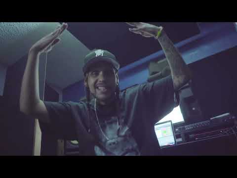 West Gold Ft La Costa Oeste Bandida - Los Barrios de Acá (Prod. Jamgle)