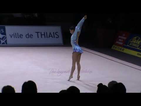 Nataly HAMRIKOVA (CZE) ball - 2013 Thiais AA