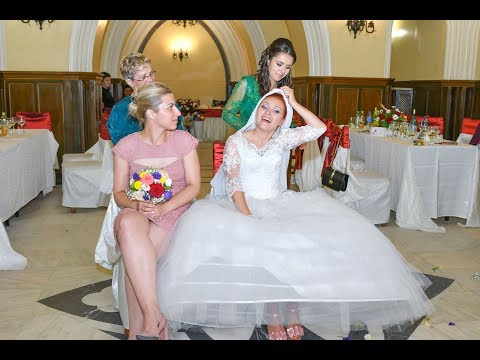 21 TRADITII   -   Dezlegatul miresei  -  Nunta Live !