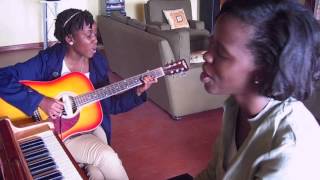 Walking- MARYMARY Cover by Vanessa &amp; Lisa-Noah