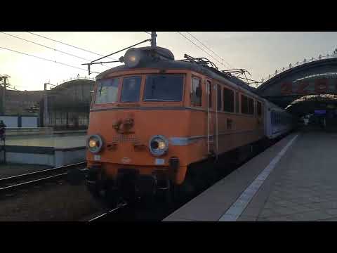 EP08-001 z TLK ORZESZKOWA rel.Jelenia Góra-Warszawa Wschodnia wyjeżdża z Wrocławia