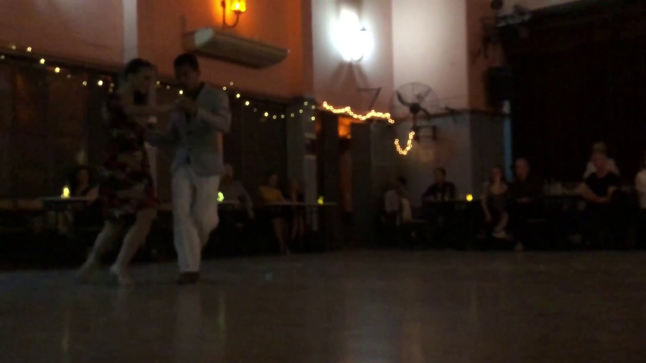 Elise Barbot & Rainier Pereira - La Requetefusa - Octubre 2018 - 1/2