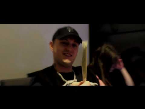 cinek63s x Tymeq ft. Trauma, Santa - Wybiegany chłopak (Official Video)